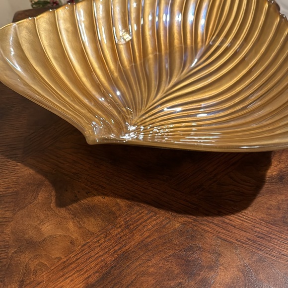 NEW Decorative Leaf Plate - Picture 5 of 13